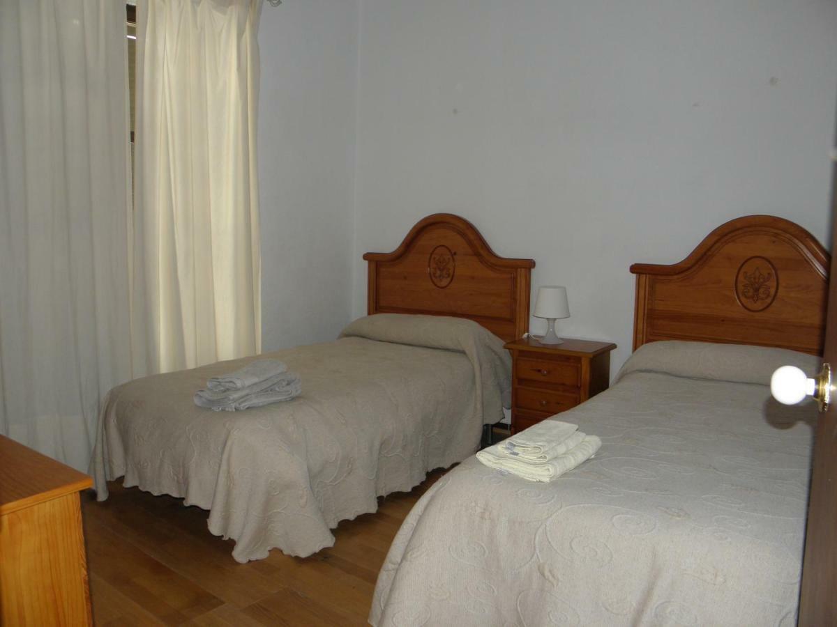 Apartamentos Porvera Jerez Jerez de la Frontera Exterior foto